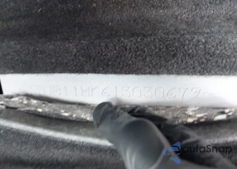 2018 Toyota Camry Se из США, поврежденный, VIN JTNB11HK6J3030679